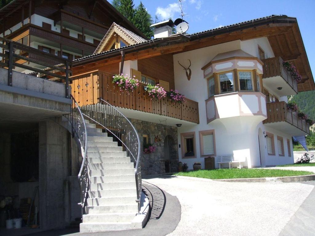 Villa Mazzel With Balcony Vigo di Fassa Exterior foto